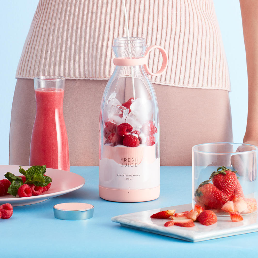 Mini Travel Juice Maker
